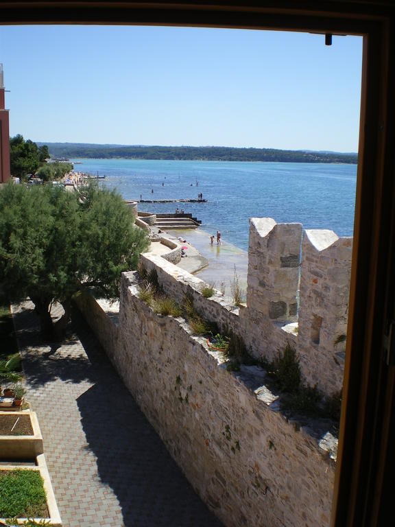 Apartments Edo Novigrad  ห้อง รูปภาพ
